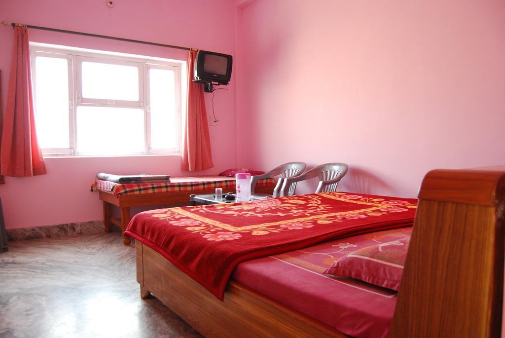 Hotel Shiv Ganga Ришикеш Экстерьер фото